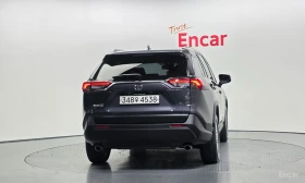 Toyota Rav4 ПОДГРЕВИ * ПАНО * KEYLESS * ОПЦИЯ ЗА ФИНАНСИРАНЕ, снимка 5