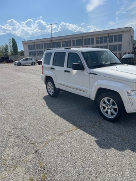     Jeep Cherokee 2.8 CRD LIBERTY 