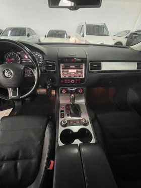 VW Touareg 4.2tdi/обдух/360/ФУЛЛ/СМЕНЕНИ ВЕРИГИ/ТОП!!! - 36500 лв. - 64162888 16