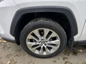 Toyota Rav4 / XLE / AWD / ШИБИДАХ / ПОДГРЕВИ / CARFAX  - 21550 € / 42148.14 лв. - 31973623 11