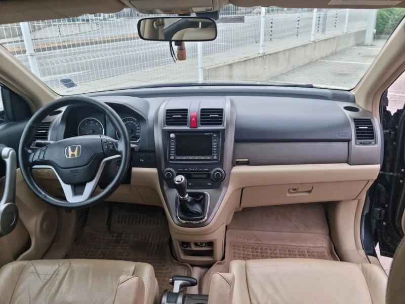 Honda Cr-v, снимка 5 - Автомобили и джипове - 47210375