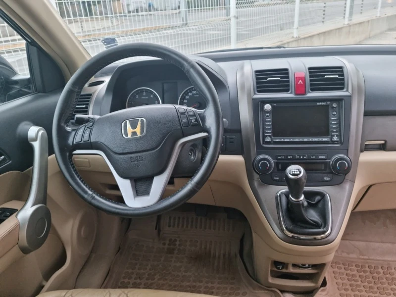 Honda Cr-v, снимка 6 - Автомобили и джипове - 47210375