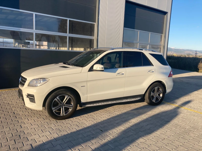 Mercedes-Benz ML 350 3.5 adaptivedrive, снимка 4 - Автомобили и джипове - 47500663