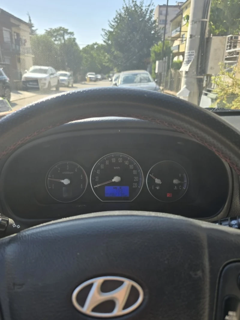 Hyundai Santa fe, снимка 8 - Автомобили и джипове - 52512630