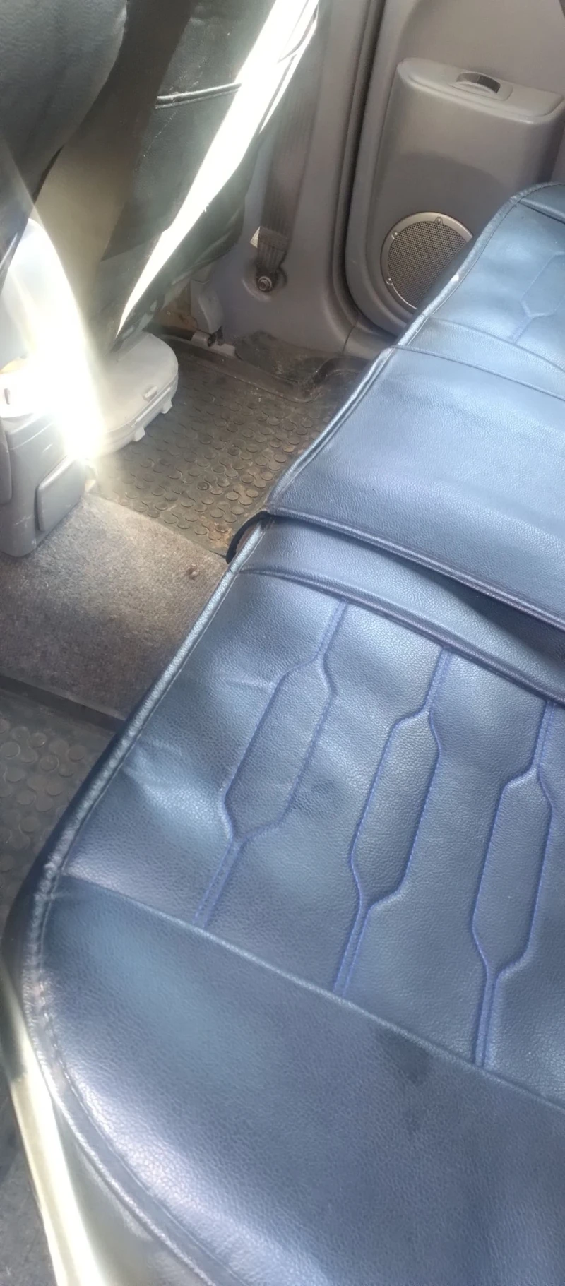 Toyota Rav4, снимка 7 - Автомобили и джипове - 52528422