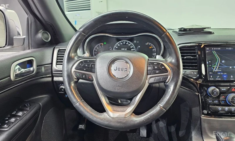 Jeep Grand cherokee, снимка 13 - Автомобили и джипове - 53124005