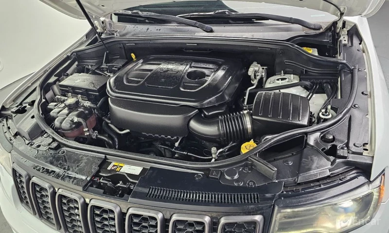 Jeep Grand cherokee, снимка 6 - Автомобили и джипове - 53124005