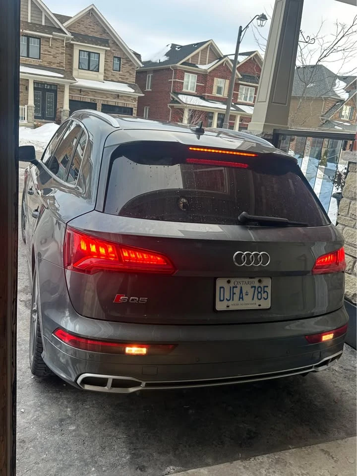 Audi SQ5 DIGITAL * PANO * CARFAX * АВТОКРЕДИТ * , снимка 4 - Автомобили и джипове - 53187282