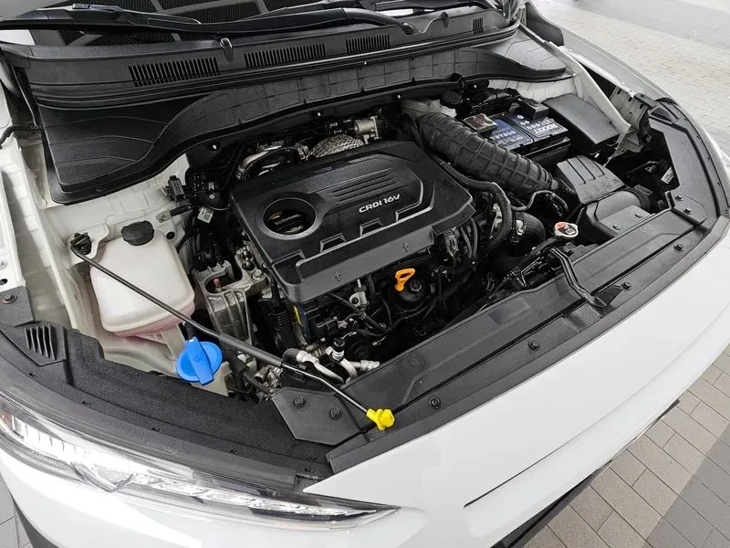Hyundai Kona 1.6, снимка 6 - Автомобили и джипове - 54627031