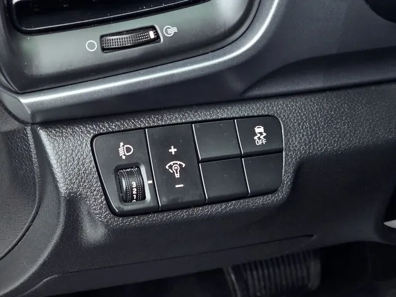 Kia Stonic 1.4 TRENDY 2020г., снимка 17 - Автомобили и джипове - 55359273