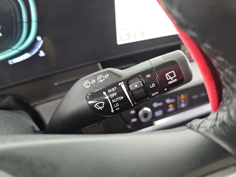 Kia Sportage 2.0 2Wd Prestige - САМО 30% АВАНС, снимка 16 - Автомобили и джипове - 55787547