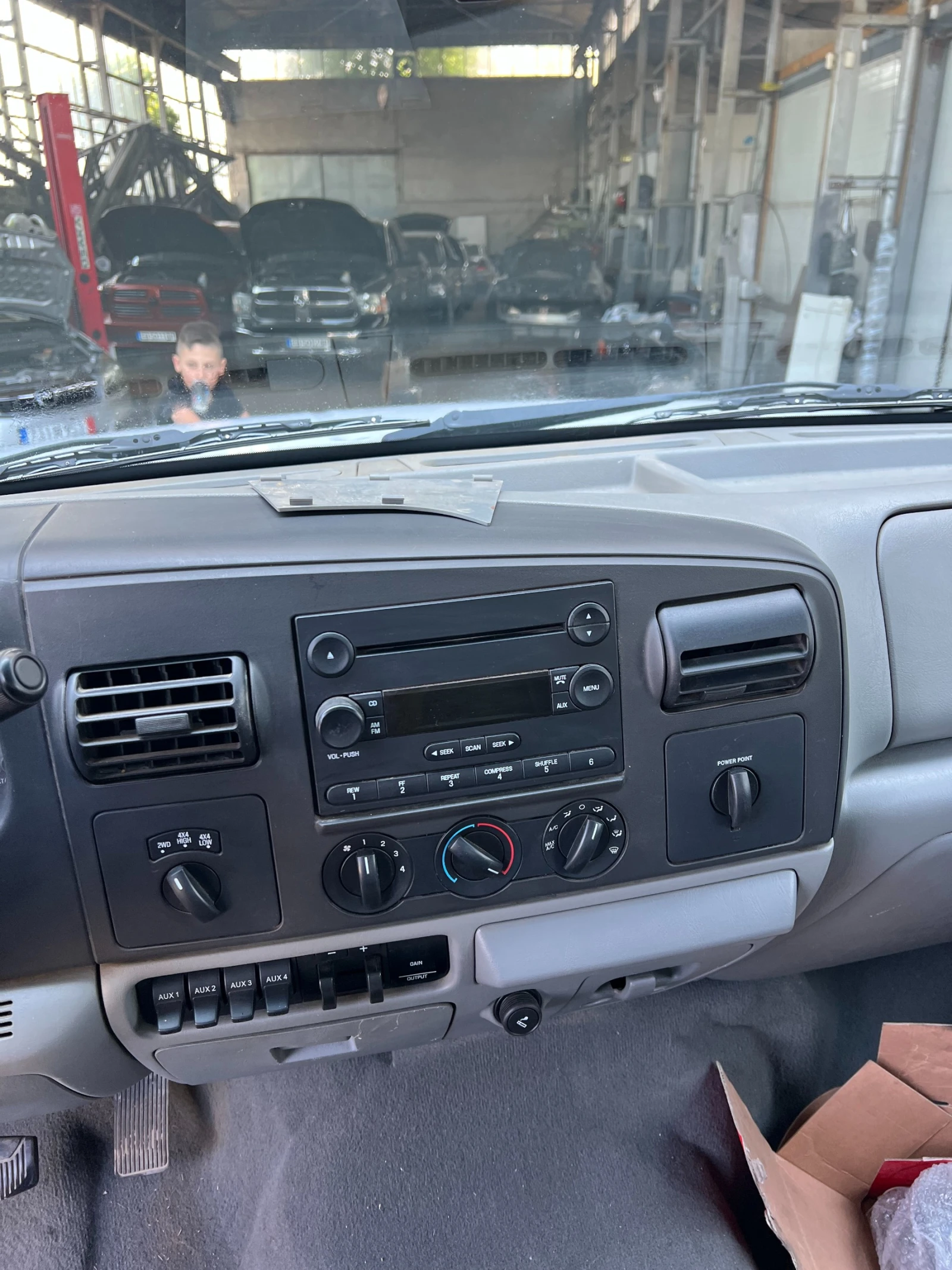 Ford F350 6.0 V8 dizel | Mobile.bg � ����������� 11