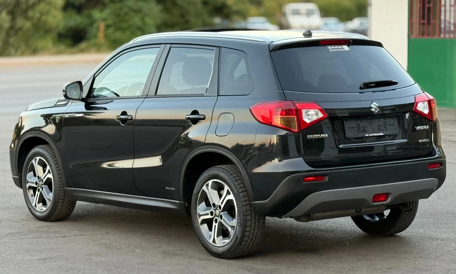 Suzuki Vitara AllGrip * Автоматик* * Панорама* * Sergio Cellaro* - изображение 4