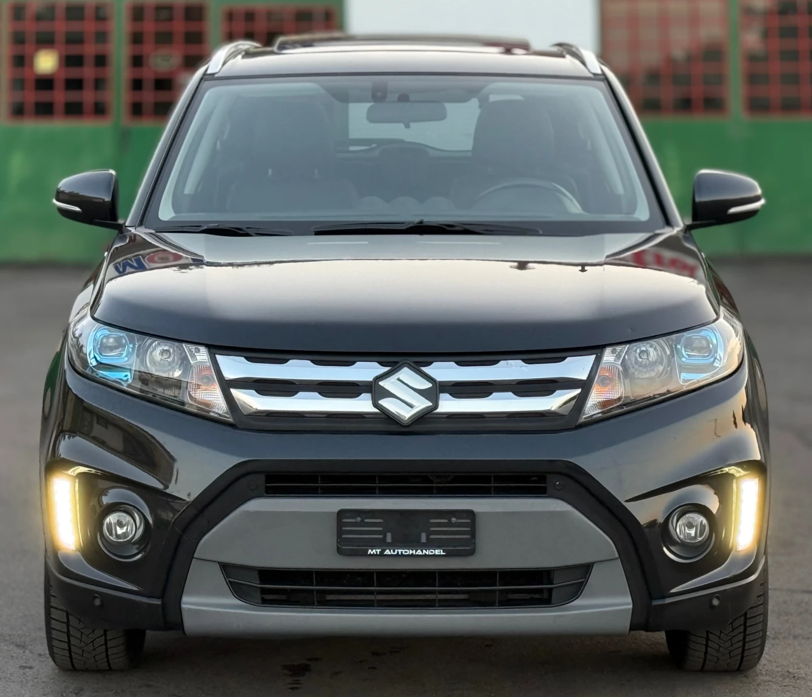 Suzuki Vitara AllGrip * Автоматик* * Панорама* * Sergio Cellaro* - изображение 2