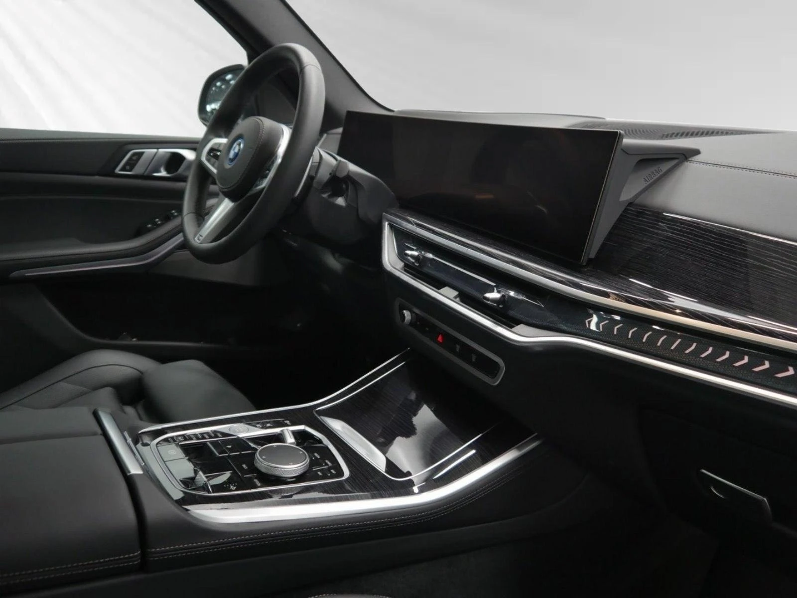 BMW X5 50e/xDrive/FACELIFT/PLUG-IN/M-SPORT/HUD/H&K/PANO/ - изображение 6