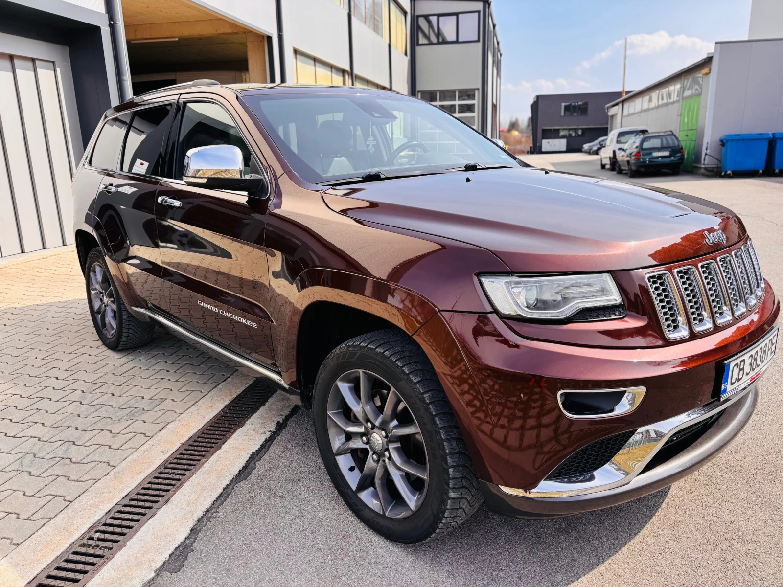 Jeep Grand cherokee Summit 3.0 CRD, снимка 9 - Автомобили и джипове - 53808016