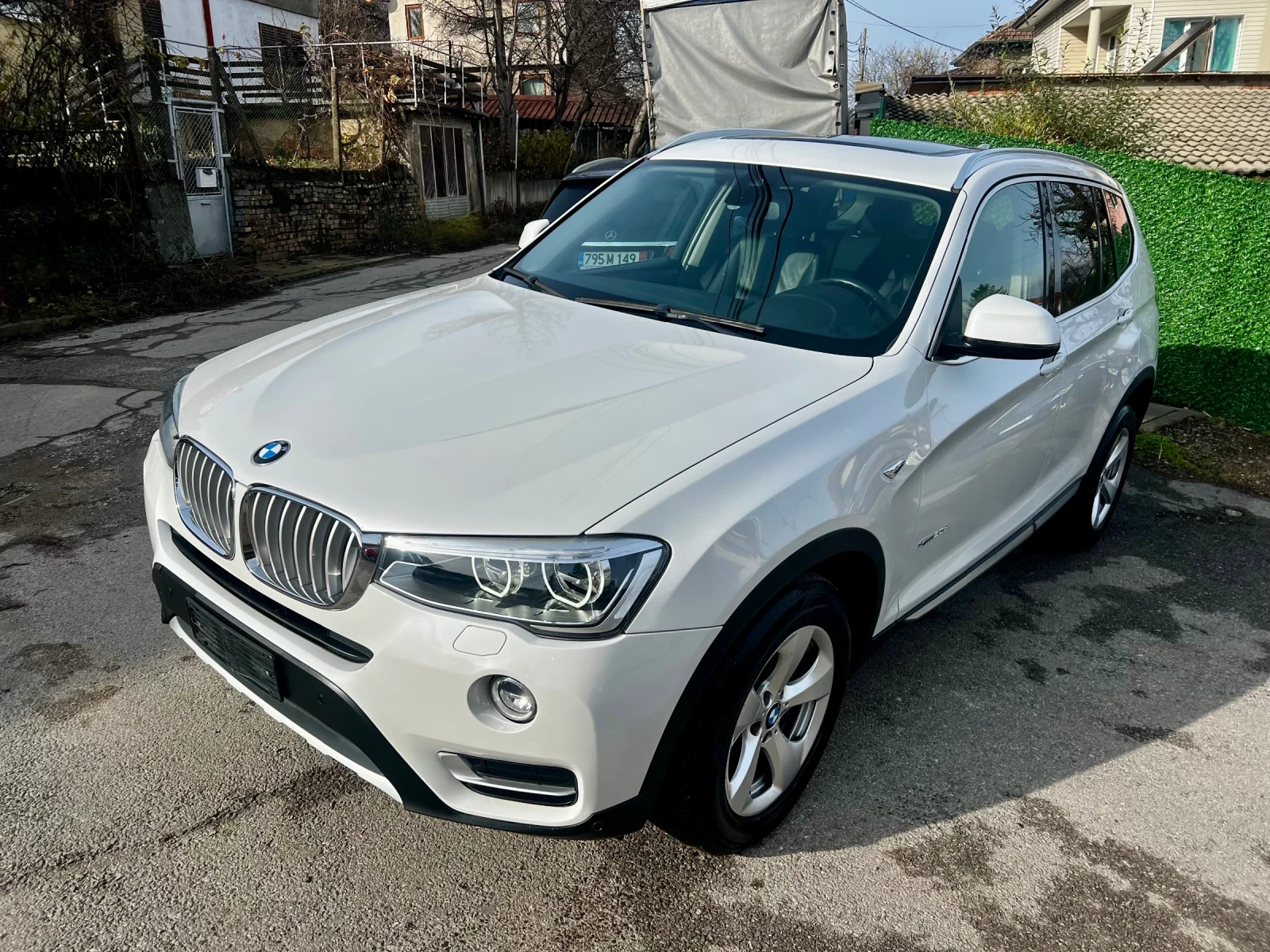 BMW X3 Keyless, Distronic, Cam, Pano, Full LED, Обслужен - изображение 5