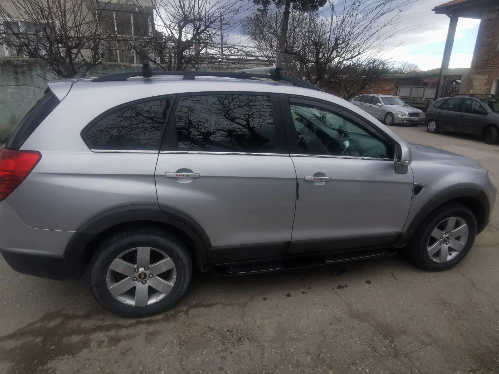 Chevrolet Captiva 2.0vcdi 4x4, снимка 4 - Автомобили и джипове - 52814297
