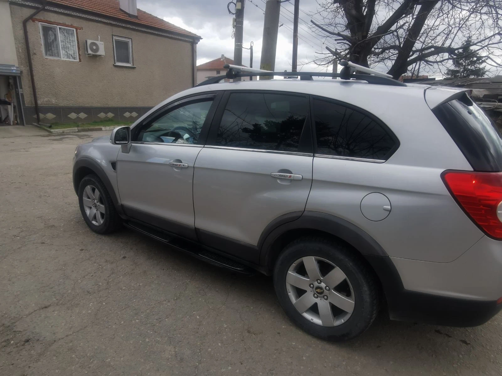 Chevrolet Captiva 2.0vcdi 4x4, снимка 3 - Автомобили и джипове - 52814297
