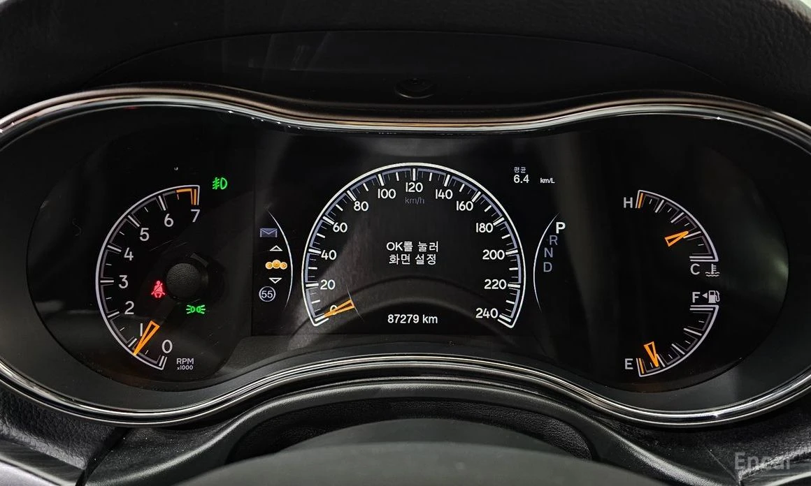 Jeep Grand cherokee  - изображение 8