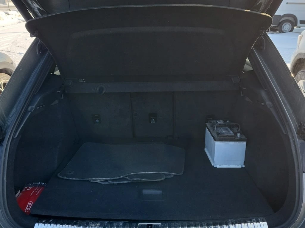 Audi Q3 * PROGRESSIV * S LINE * PANO* HEATED SEATS - изображение 10