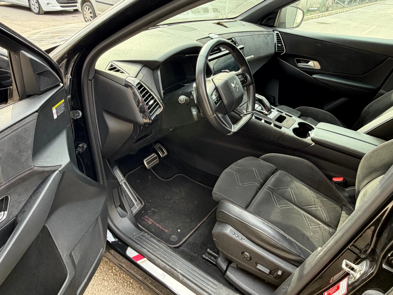 Citroen DS 7 Crossback 1.5hdi-131кс, снимка 6 - Автомобили и джипове - 53929398