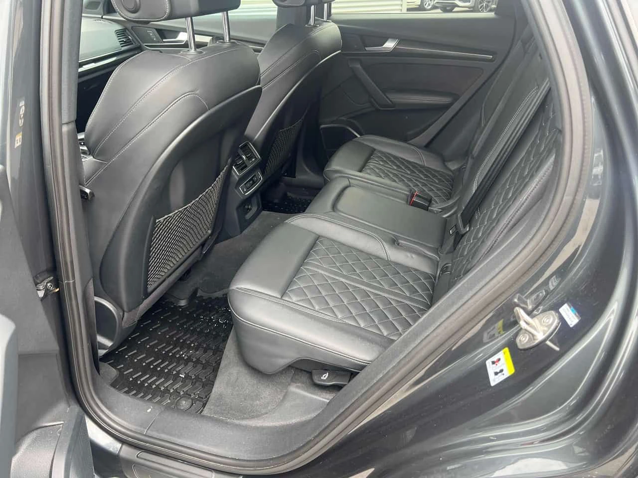 Audi SQ5 Technik /360/DISTRONIC/LED/B&O, снимка 14 - Автомобили и джипове - 54556395
