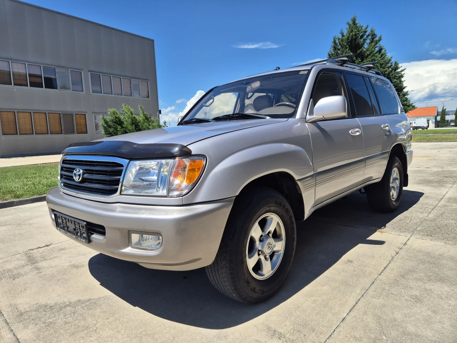 Toyota Land cruiser 4.7 V8 1 собственик , снимка 2 - Автомобили и джипове - 54918644