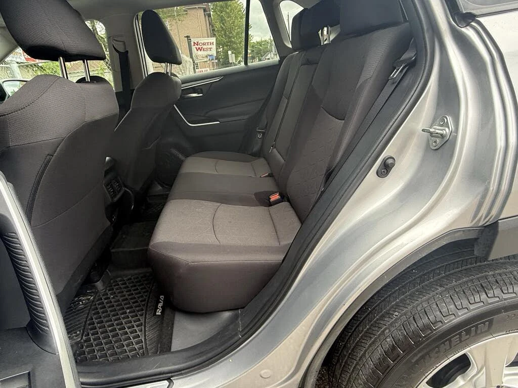 Toyota Rav4 2.5 4X4, снимка 7 - Автомобили и джипове - 54998980