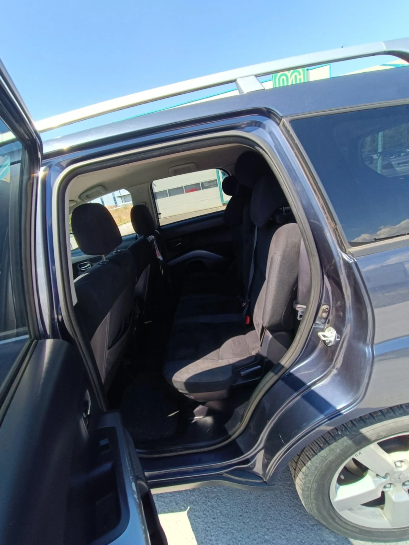 Mitsubishi Outlander 2.2, снимка 10 - Автомобили и джипове - 55016355