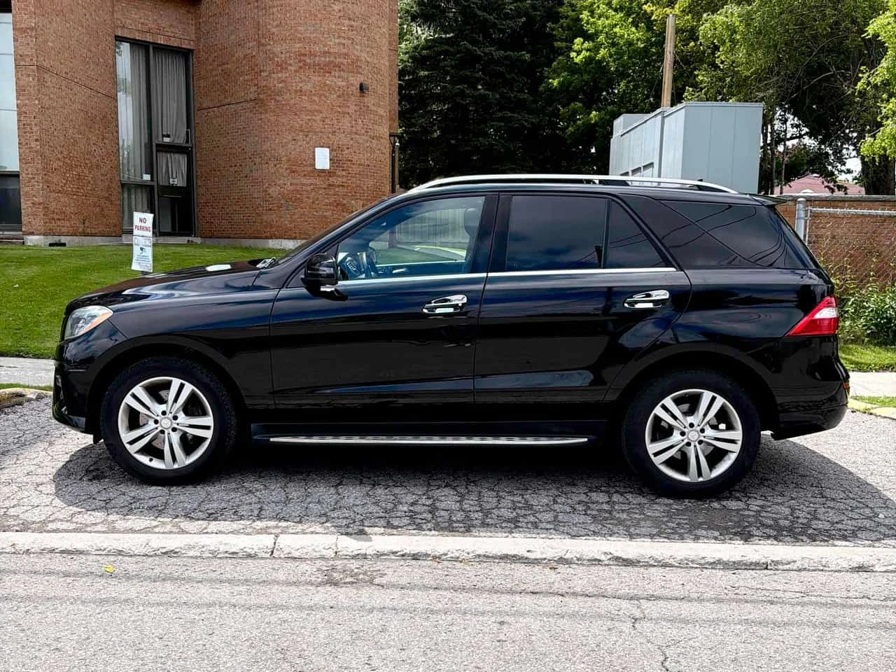 Mercedes-Benz ML 350 BlueTEC  CARFAX, снимка 2 - Автомобили и джипове - 55057191