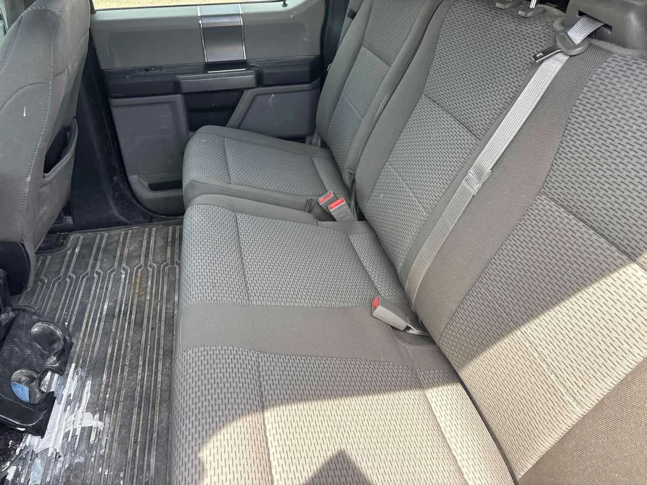 Ford F150 * 4WD SuperCrew 5.5' Box * CARFAX * ЦЕНА ДО БГ, снимка 11 - Автомобили и джипове - 55082280