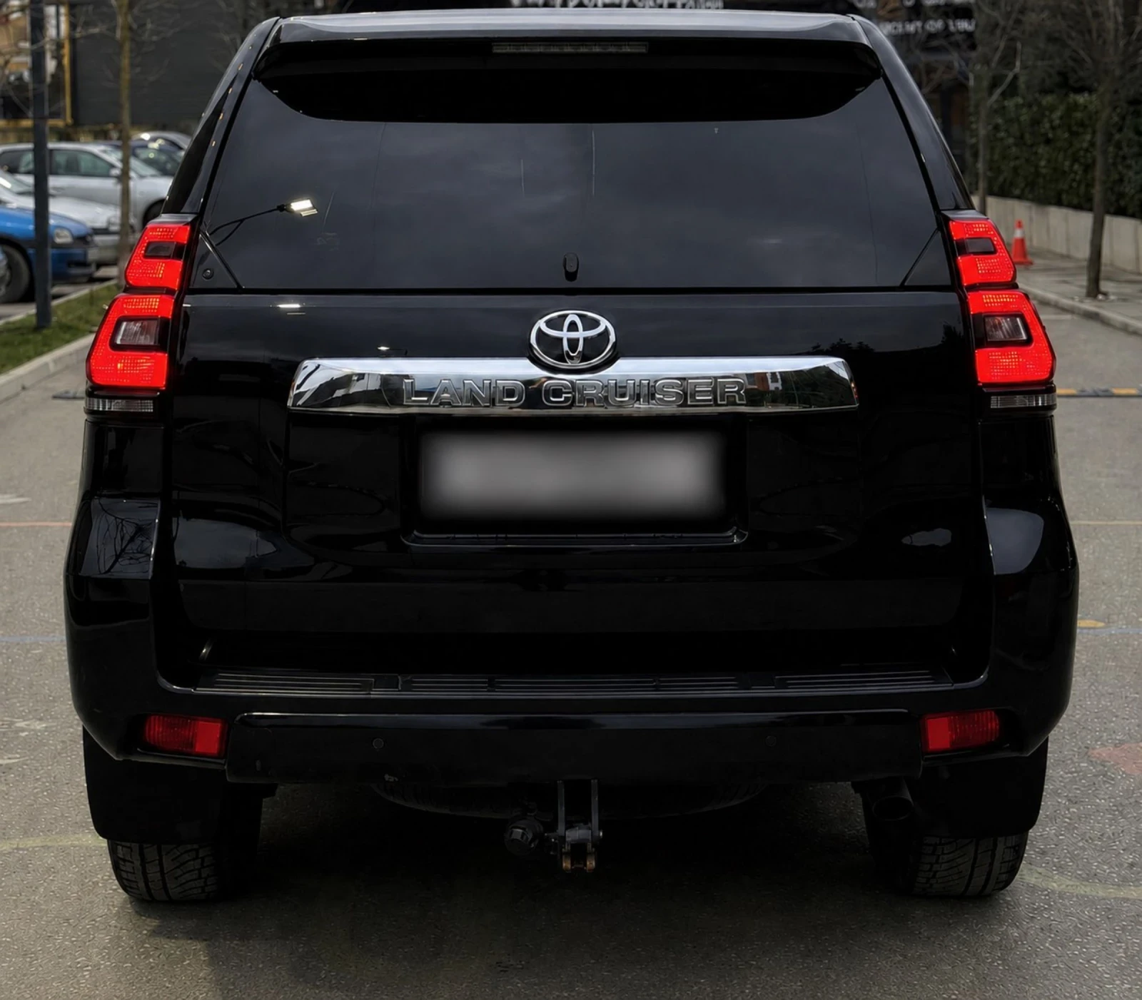 Toyota Land cruiser EXECUTIVE 2.8, D-4D, снимка 4 - Автомобили и джипове - 55095207