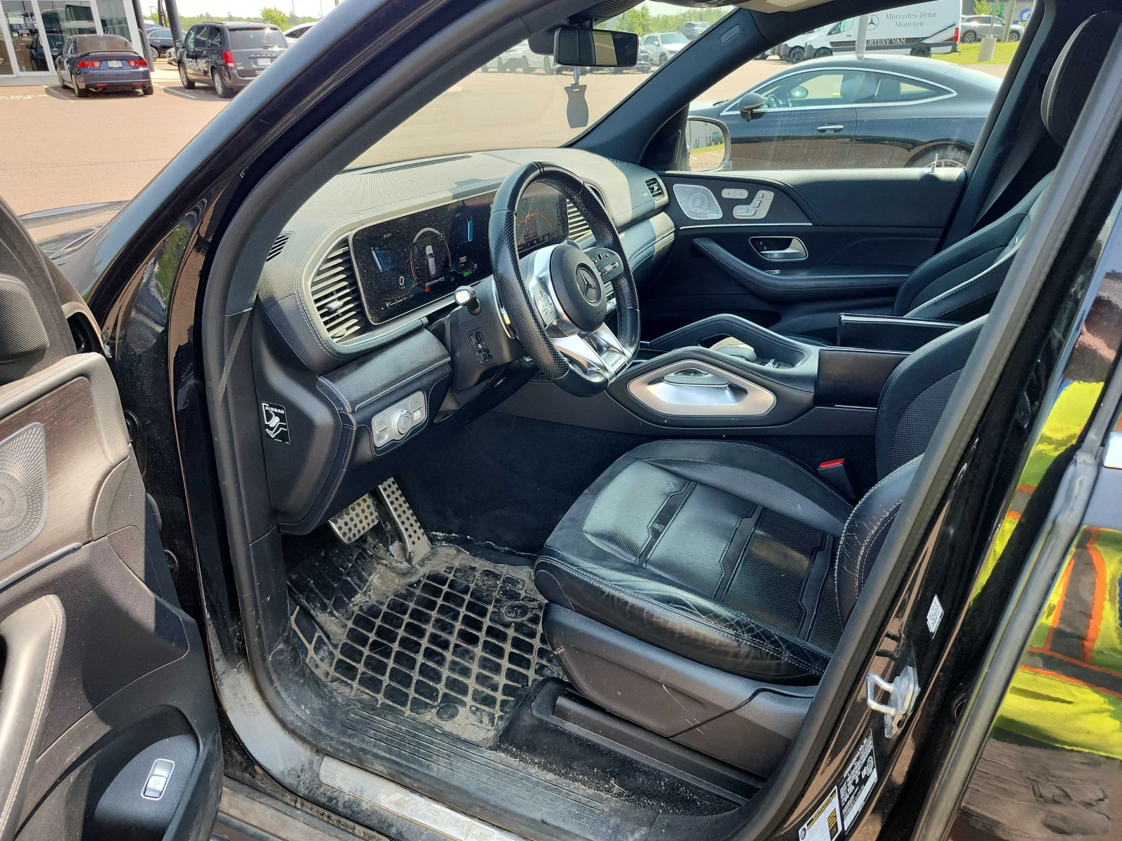 Mercedes-Benz GLE 53 4MATIC AMG * ПАНОРАМА * KEYLESS * CARFAX, снимка 7 - Автомобили и джипове - 55194358