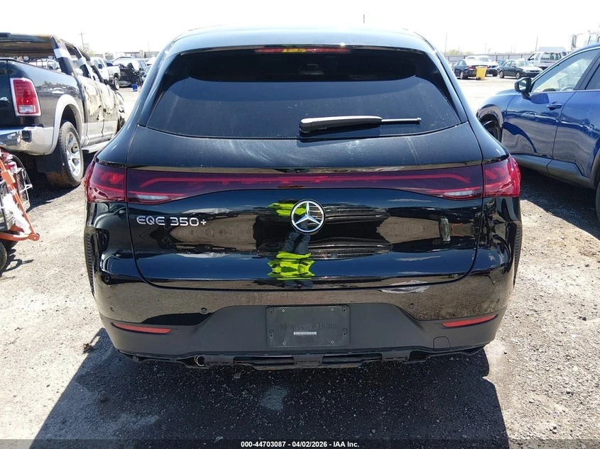 Mercedes-Benz EQE 350+ * ПОДГРЕВ* ОБДУХВАНЕ* 360* КАМЕРА* BURMESTER*, снимка 6 - Автомобили и джипове - 55438228