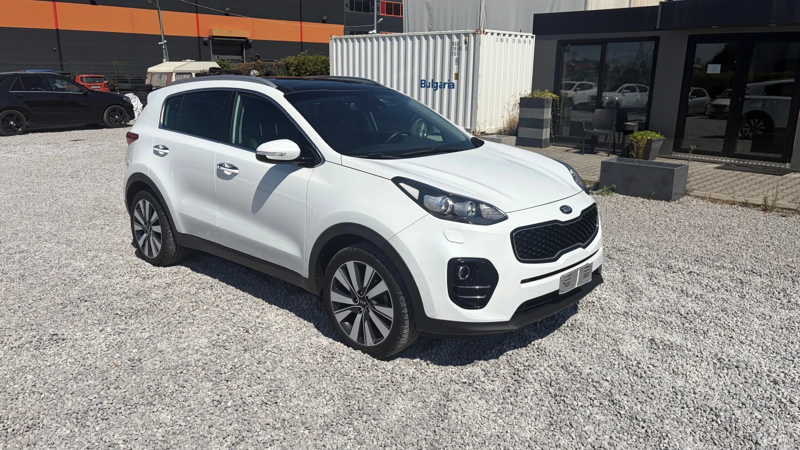 Kia Sportage 1.7CRDI-115k.c. /Панорама, Навигация, Камера/, снимка 8 - Автомобили и джипове - 55688642