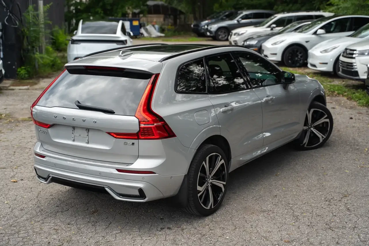 Volvo XC60 R-Design| NoAccident| B&W| ACC| 360| HUD| LDA| Hea | Mobile.bg � ����������� 7