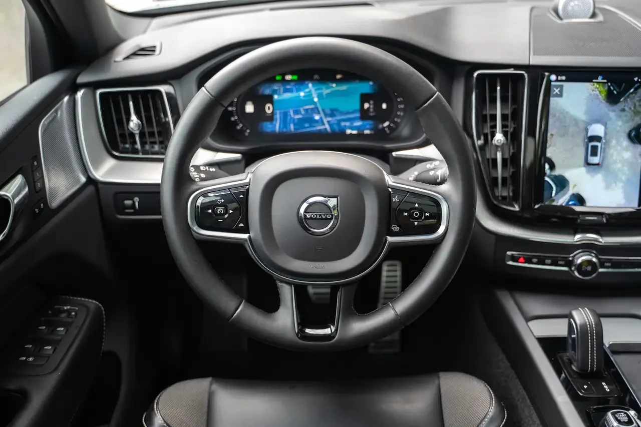 Volvo XC60 R-Design| NoAccident| B&W| ACC| 360| HUD| LDA| Hea | Mobile.bg � ����������� 15