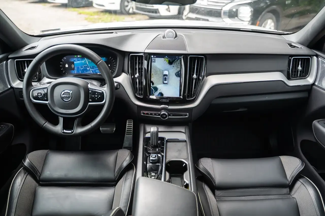 Volvo XC60 R-Design| NoAccident| B&W| ACC| 360| HUD| LDA| Hea | Mobile.bg � ����������� 14