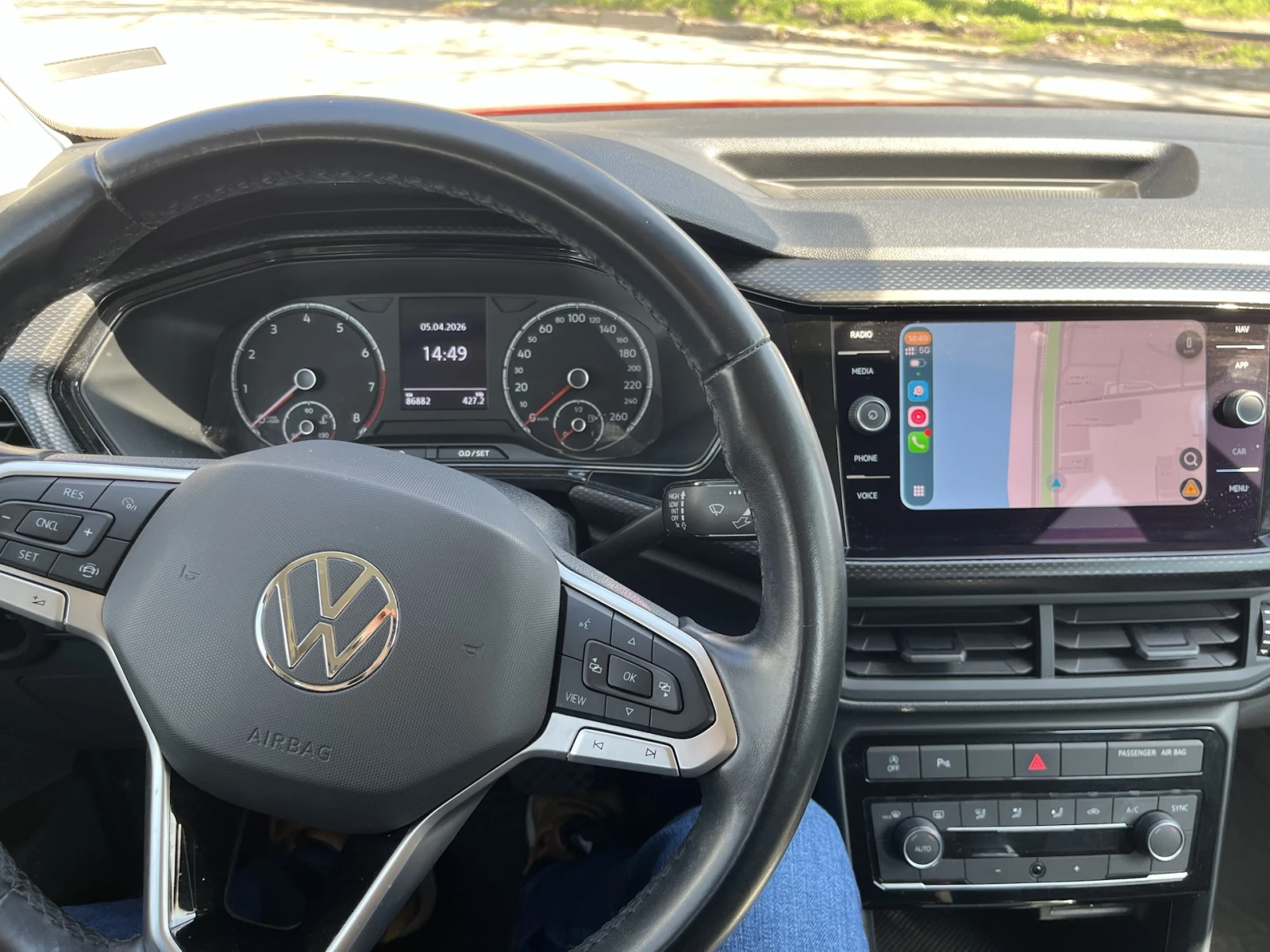VW T-Cross 1.0 TSI DSG, снимка 8 - Автомобили и джипове - 56712252