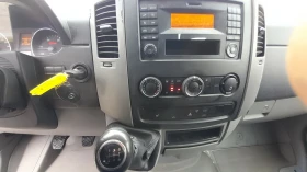 Mercedes-Benz Sprinter 313CDI 196 хил.km реални , снимка 16