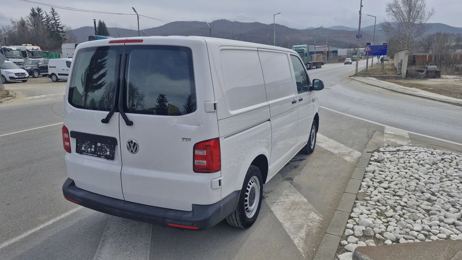 VW T6 2, 0 TDI EURO 6 - изображение 3