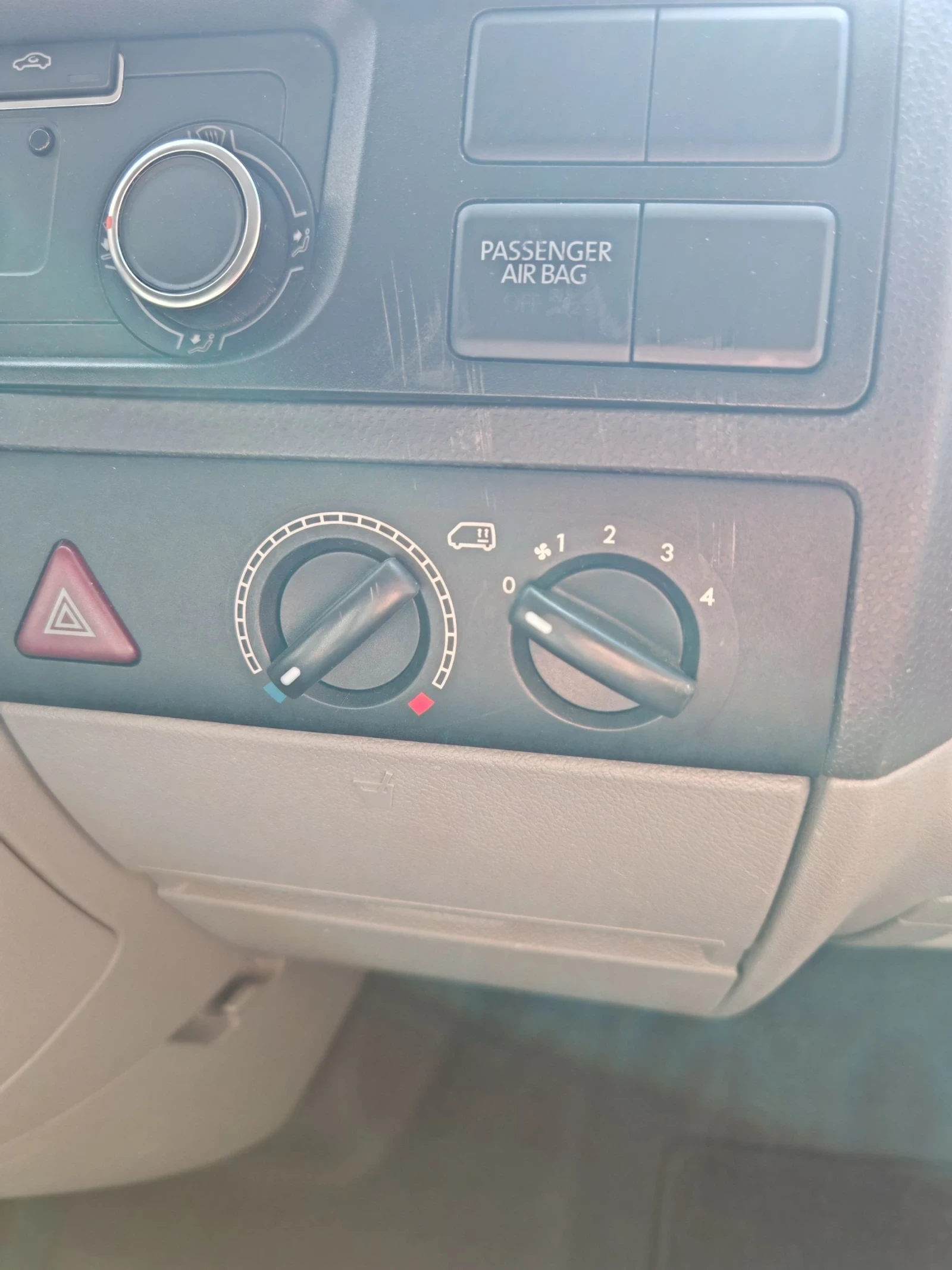 VW Transporter, снимка 15 - Бусове и автобуси - 54101004