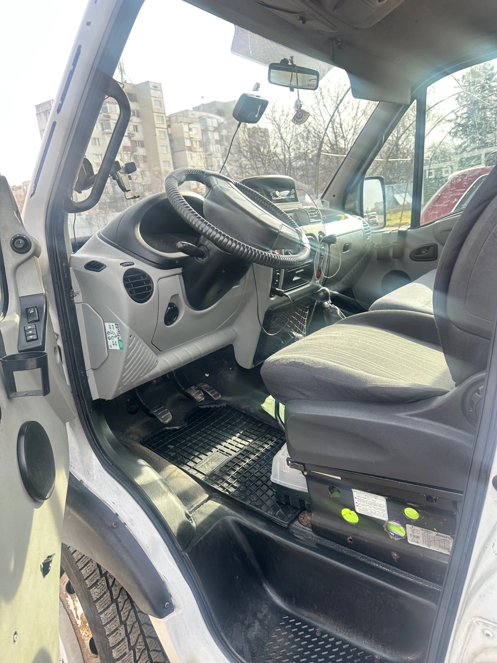 Renault Mascott 2.8 Ивеко 146к.с. 6.5Т Специален, снимка 2 - Камиони - 54445289