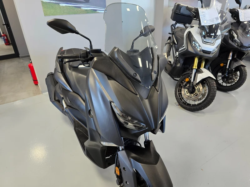 Yamaha X-max 400ie, ABS-TCS, 2018г., 18450км.!, снимка 7 - Мотоциклети и мототехника - 51818769
