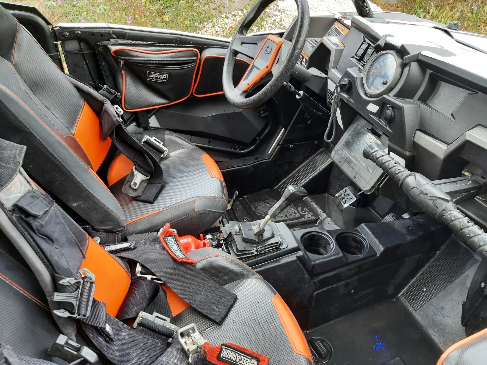 Polaris RZR 1000 XP - изображение 6