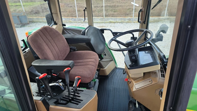 Трактор John Deere 6600-Нов внос, снимка 10 - Селскостопанска техника - 53560092