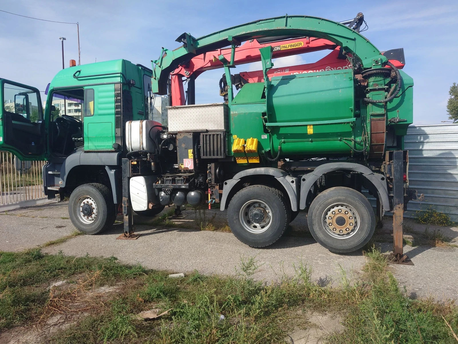 Специализирани машини Машини за дърводобив MAN 28.480, снимка 1