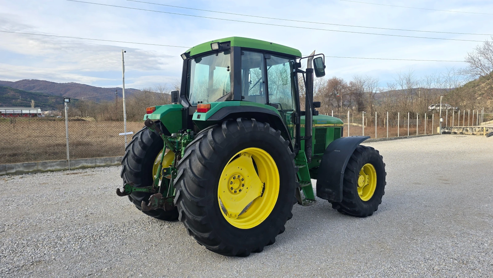 Трактор John Deere 6600-Нов внос - изображение 6