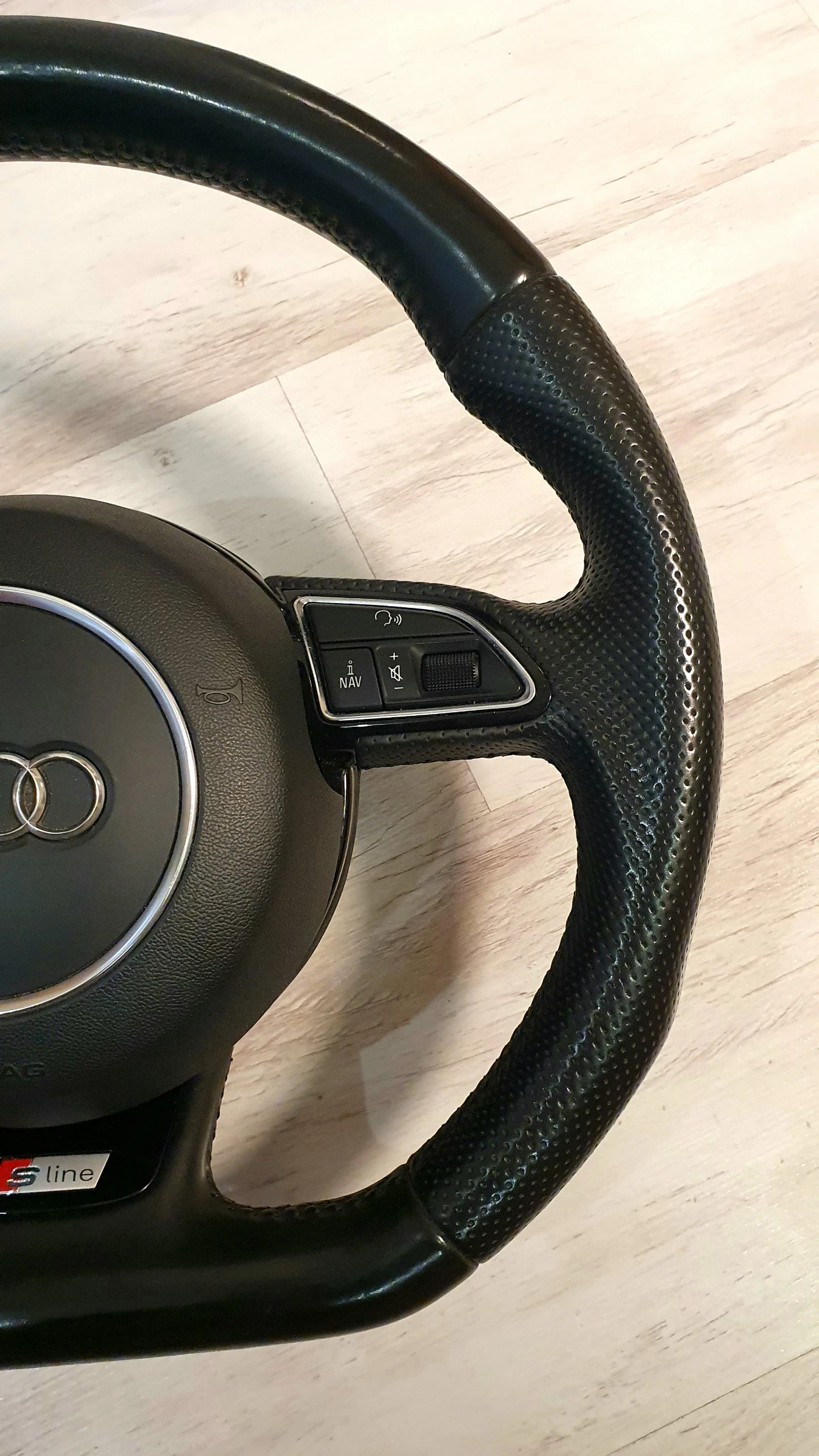 ������ ����� ����� Sline | Mobile.bg � ����������� 2